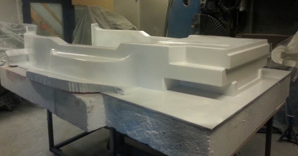 Chassis hovedkomponent plug